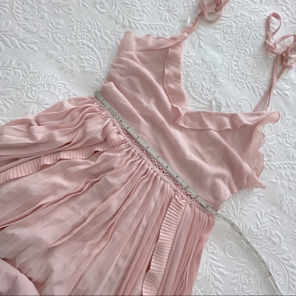NWOT Lulu’s Never A Dull Moment Pink Chiffon A-line Pleated Tie-Strap Midi Dress - Picture 8 of 9